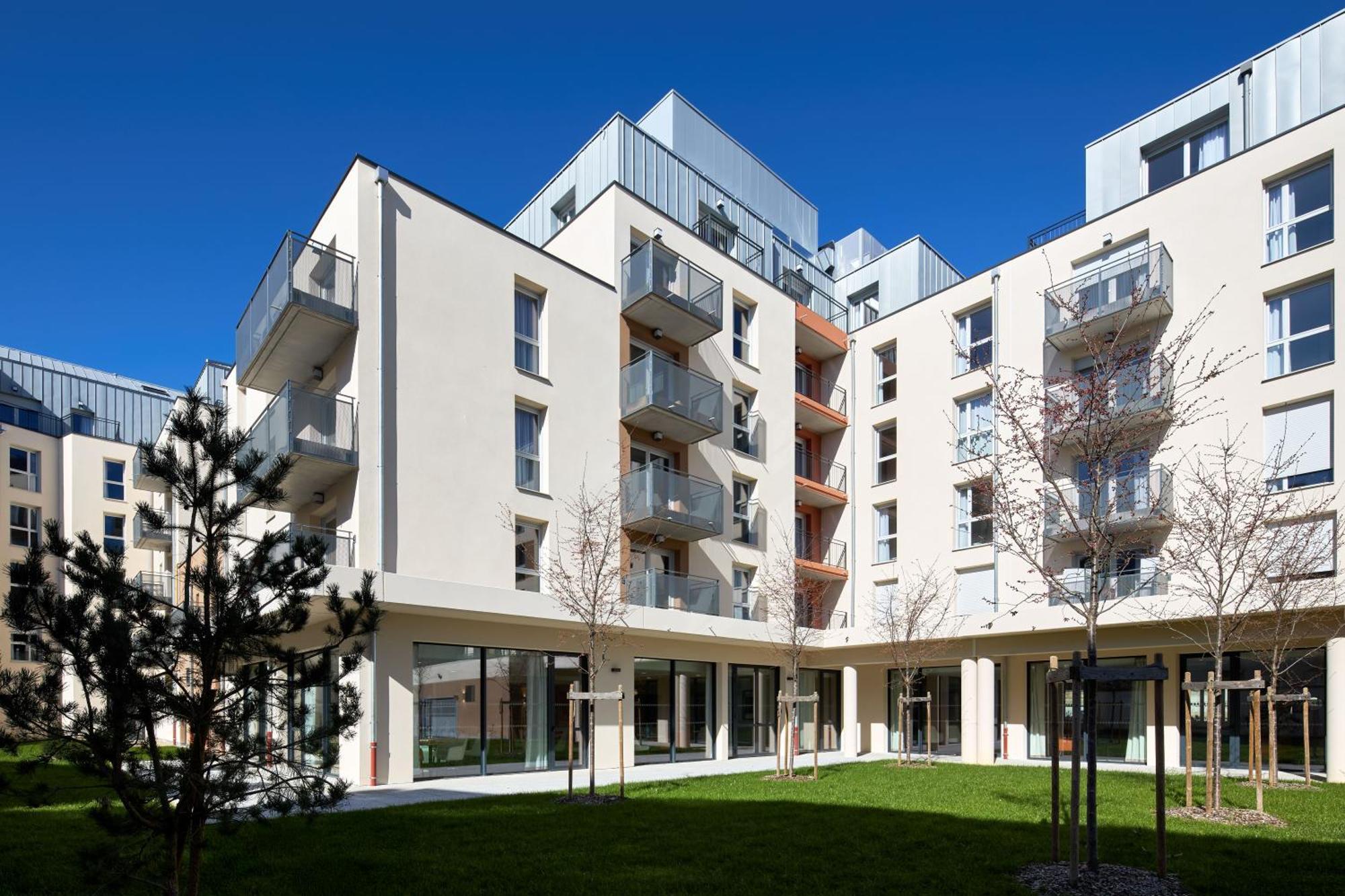Zenitude Residences Aparthotel *